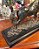 Magnífica e detalhada escultura de cavalo. - Imagem 7