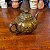 Pequeno bule decorativo oriental em bronze. - Imagem 6
