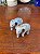 Par de Miniaturas de Elefantes em Porcelana Pintadas à Mão - Imagem 1