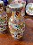Par de pequenos Vasos em Porcelana Japonesa Satsuma. - Imagem 4