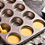 Assadeira Antiaderente 12 Cavidades para Cupcake e Muffins - Imagem 6