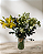 ARRANJO 3 MIX DE FLORES NO VASO DE VIDRO – TAMANHO (GG) - Imagem 1