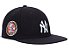 KITH x NEW ERA - Boné New York Yankees 10°  Anniversary 1949 World Series Low Profile "Argon" -NOVO- - Imagem 1