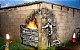 CARPET BOMBING CULTURE - Livro Banksy You Are no Acceptable Level Of Thret -NOVO- - Imagem 2