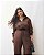 Conjunto Plus Size Camisa Detalhe e Calça Reta Marrom Quality Moda Plus Size Brit Preview qbl - Imagem 2