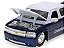 Chevrolet Silverado Dually 1999 1:24 Jada Toys + Estante com Rodas - Imagem 3