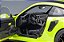 Porsche 911 (991.2) GT2 RS Weissach Package 1:18 Autoart Verde - Imagem 5