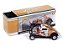 Ford Coupe 1934 Crower Cams R3A 2023 1:64 Johnny Lightning - Imagem 3
