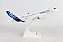 Avião Airbus House A220-100 1:100 Skymarks - Imagem 2