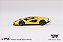 Lamborghini Countach LPI 800-4 1:64 Mini GT Amarelo - Imagem 4