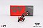 Ducati Panigale V4 S + Figura Ducati Girl 1:64 Mini GT - Imagem 4