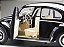 Volkswagen Fusca Beetle Saloon 1961 1:12 Sunstar Preto - Imagem 5