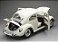 Volkswagen Fusca Beetle Saloon 1961 1:12 Sunstar Branco - Imagem 9