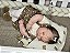 Bebê Reborn Ultra Realista – Molde June Toddler com Foto Original do Bebê - Imagem 1
