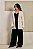 BLAZER C/ BOLSOS E LAPELA C/ DETALHE MANGA - Imagem 3
