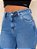 Calça jeans skinny com barra desmanchada Revanche Bled Azul - Imagem 2