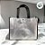 Sacola de Poliester Premium Metalizada com Botão - Prata - 33x25x15cm - 1 unidade - Rizzo - Imagem 3