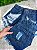 Short Jeans Feminino Destroyed Lavagem Azul Escura E Barra Desfiada - Imagem 10