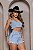 Short Jeans Feminino Cós Alto Lavagem Clara Com Barra Desfiada e Aplicações de Strass- Sem Elastano - Imagem 6
