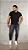Calça Jeans Escura, Com Bolso Faca, Pinça Na Frente E Acessórios Ouro Velho - Imagem 4