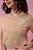 T-SHIRT TRADICIONAL BASICA - BEGE FLOR ALTO RELEVO - Imagem 1