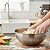 Saladeira Escovada Bowl Tigela de Aço Inox para Servir Saladas Preparo de Alimentos 26cm - KeHome - Imagem 4