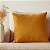 CAPA DE ALMOFADA COR MOSTARDA EM LINHO 45X45 CM - Imagem 1