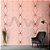 Papel de parede - Geométrico de fundo rosa com linhas em  degradê douradas - Imagem 1
