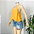 Short Jeans M.OFFICER, SemiNovo. Bolso Frontal dá um toque de cor e estilo único à peça. - Imagem 4