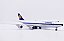 JC Wings 1:200 Lufthansa Boeing 747-8 "Retro" D-ABYT (pré-venda) - Imagem 3