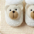 Sapatinho de Tricô com Aplicação 3D de Urso - Imagem 3