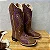 Bota Texana Florência - Couro Marrom Nescau | Bordado Roxo e Branco Produto sob encomenda. - Imagem 1