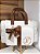 Kit Maternidade Malinha New, Mochilinha baby P e Nécessaire box M Sintético offwhite com faixa caramelo - Imagem 2