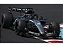 *** PRÉ-ORDER *** Fórmula 1 Mercedes AMG PETRONAS F1 Team W17 G.Russell c/ Figura GP Japão 2026 1:18 Spark - Imagem 1