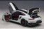 *** PRÉ-VENDA *** Porsche 911 (991.2) GT2 RS Weissach Package 1:18 Autoart Branco - Imagem 9