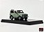 *** PRÉ-VENDA *** Land Rover Defender 90 V8 1:64 LCD Models Verde PV12943 - Imagem 3