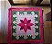 Tapete Arraiolo Flor em Moldura Verde e Rosa 52x55cm - Imagem 3