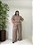 Conjunto Blusa Decote Canoa, Manga Sino E Botão, Calça Pantalona C/ Bolsos E Cós Franzido-Plus Size - Imagem 2