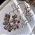 Colar Duplo Placas Esmaltadas - Imagem 1