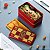 BENTO BOX COM TALHERES E 2 DIVISÓRIAS MINISO HARRY POTTER GRYFFINDOR 1000 ML. - Imagem 3