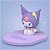 SUPORTE DE MESA PARA CELULAR COLEÇÃO SANRIO KUROMI 11X7CM - Imagem 2