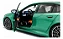 BMW M5 (G90) 2025 Verde Isle Of Man 1:18 Solido - Imagem 8
