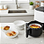 FORMA DE PAPEL REDONDA DESCARTAVEL BRANCA AIR FRYER/FRITADEIRA ELETRICA 50 PCS 19/16CM - Imagem 2