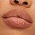 Lapis Labial MAC - Cor Beige Turner - Imagem 4