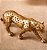 Escultura Decorativa Pequena de Leopardo Dourado (05x07) - Imagem 1