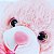 Ursinho de Pelúcia Rosa Bebê Fizzy Toys com Laço Fofo e Olhos Rosa – 27cm Sentado - Imagem 5