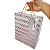 Sacola Presente Luxo Rosé Gold com Estampa Tribal Geométrica, Alça Dourada e Tag 32x26cm - Imagem 3