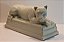 Escultura de Cerâmica Leopardo Off-white - Imagem 1