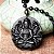 Colar Com Pingente Buda Adorando Amitabha Relevo Preto 30cm - Imagem 3