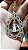 CHAVEIRO RELIGIOSO DOURADO nossa senhora APARECIDA STRASS - Imagem 4
